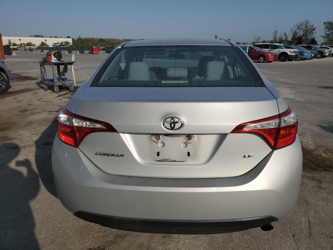 2015 TOYOTA COROLLA L - Фото 6