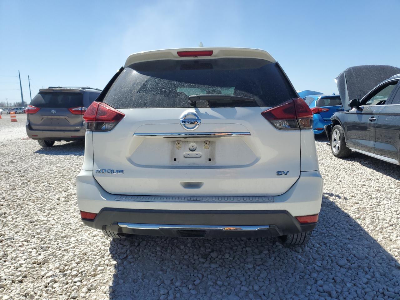 2018 NISSAN ROGUE S - Фото 6