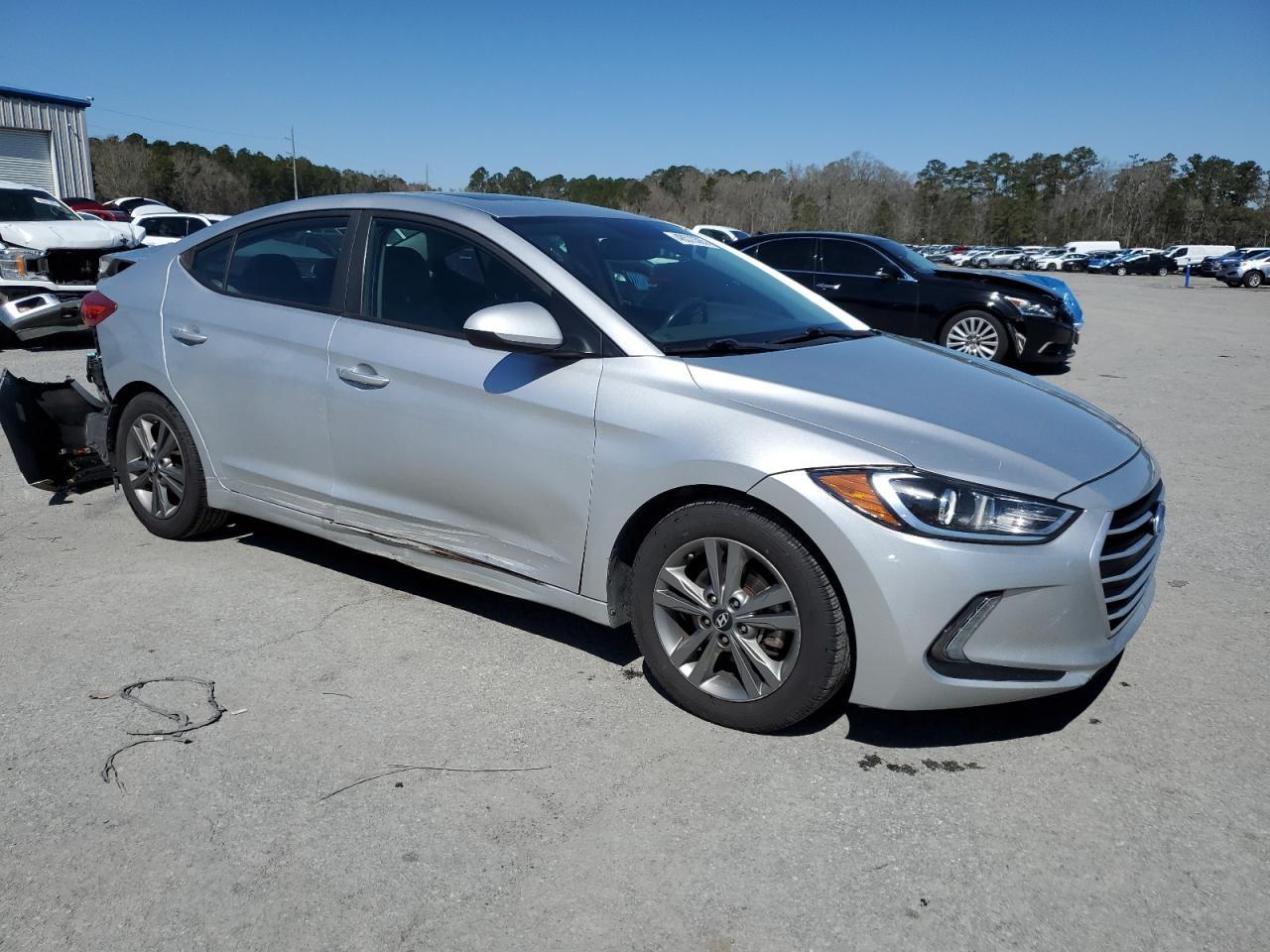 2018 HYUNDAI ELANTRA SE - Фото 4