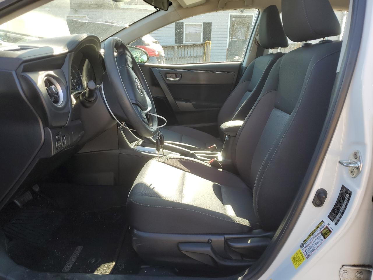 2018 TOYOTA COROLLA L - Image 7