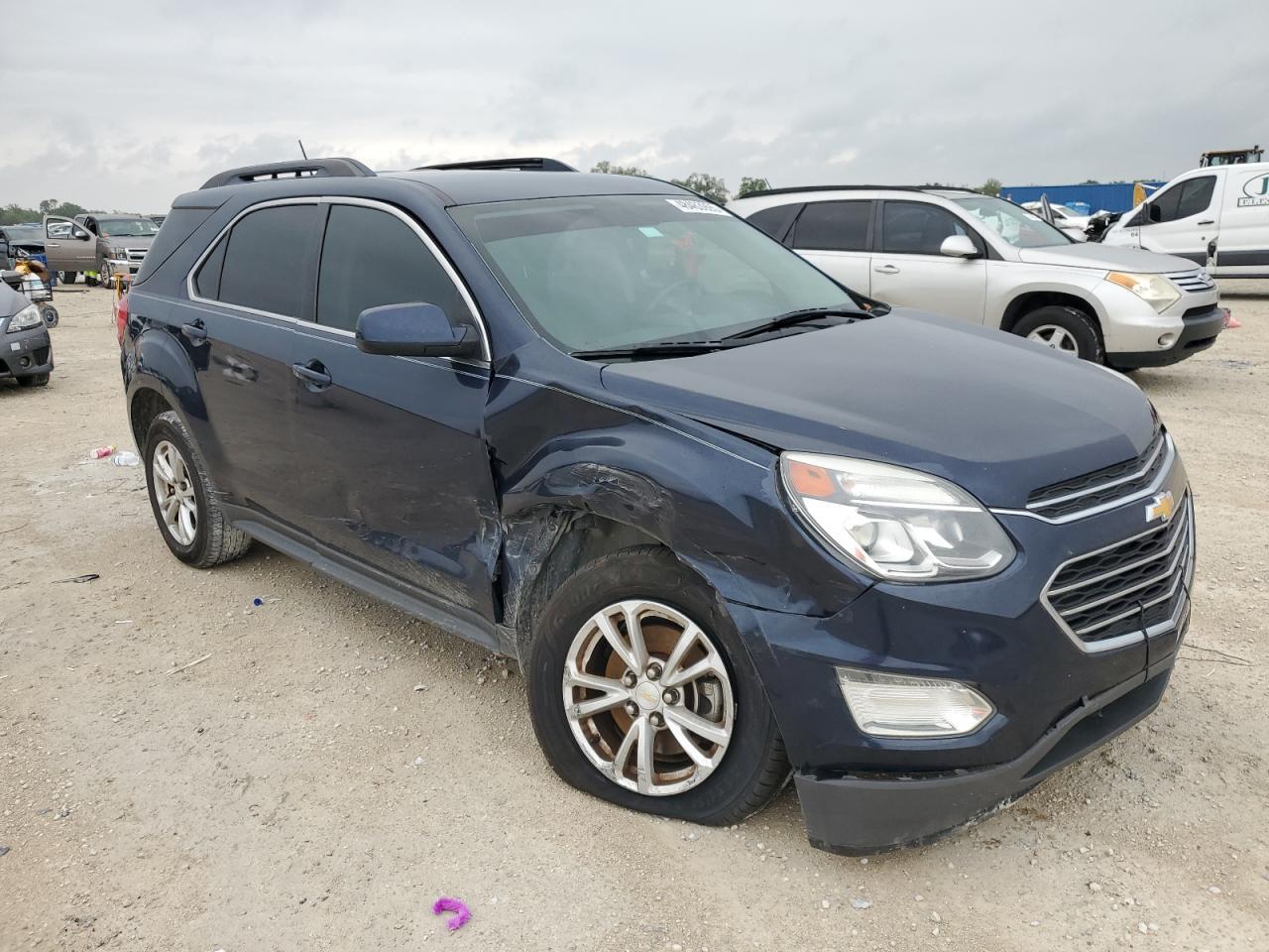 2016 CHEVROLET EQUINOX LT - Image 4