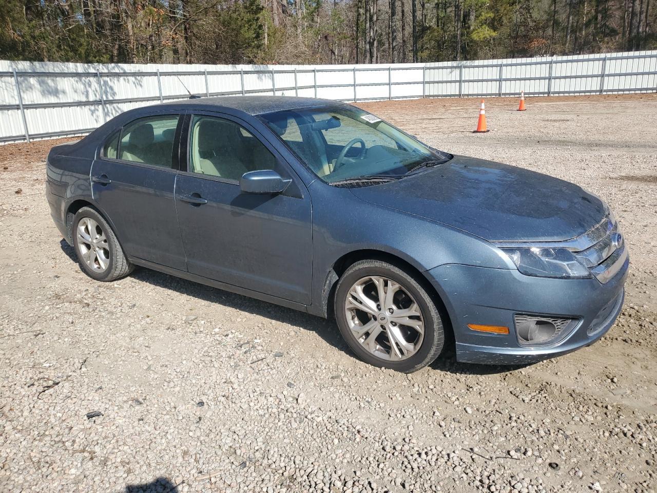 2012 FORD FUSION SE - Image 4