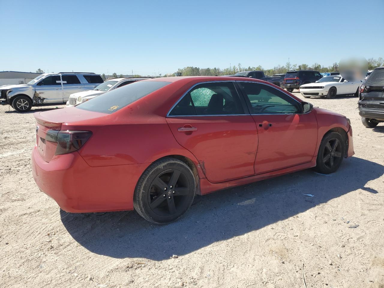 2013 TOYOTA CAMRY L - Фото 3