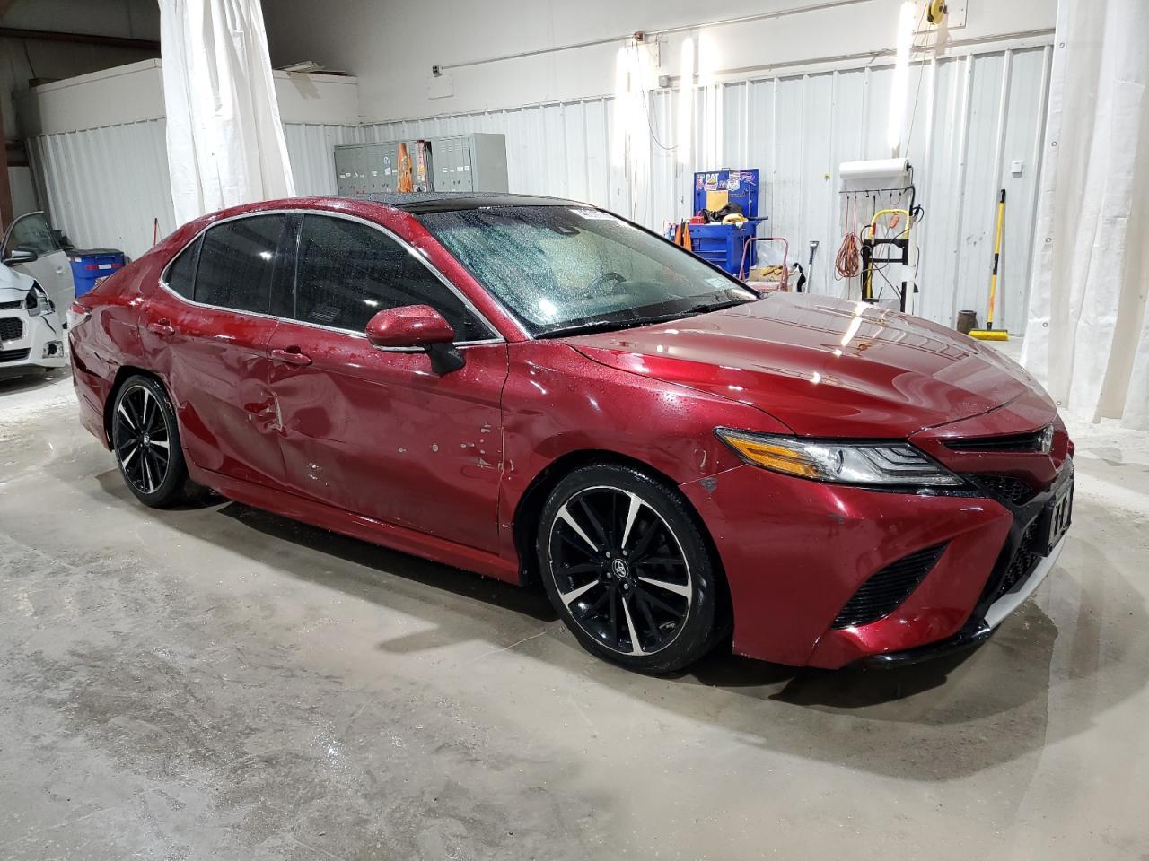 2018 TOYOTA CAMRY XSE - Image 4