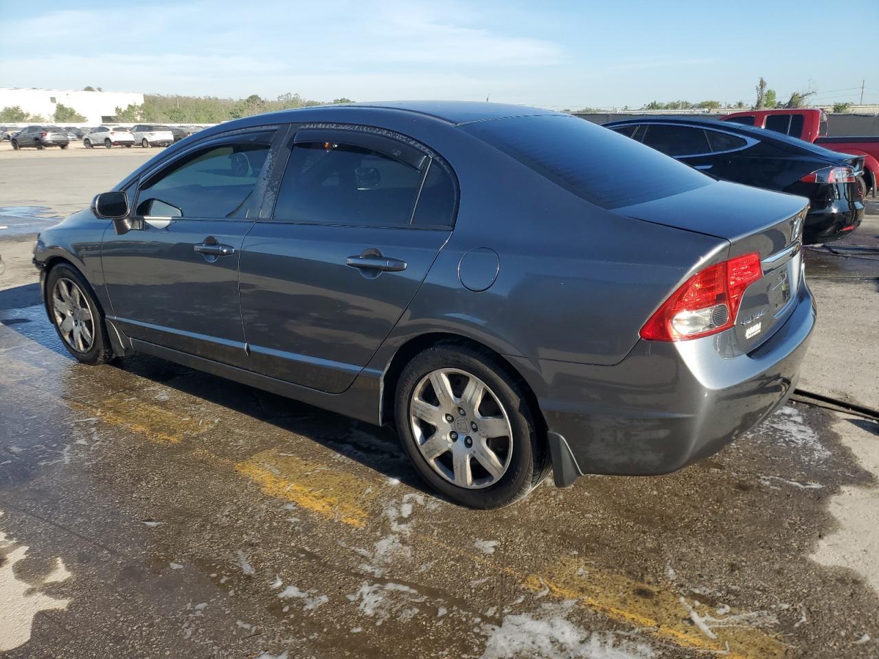 2011 HONDA CIVIC LX - Фото 2
