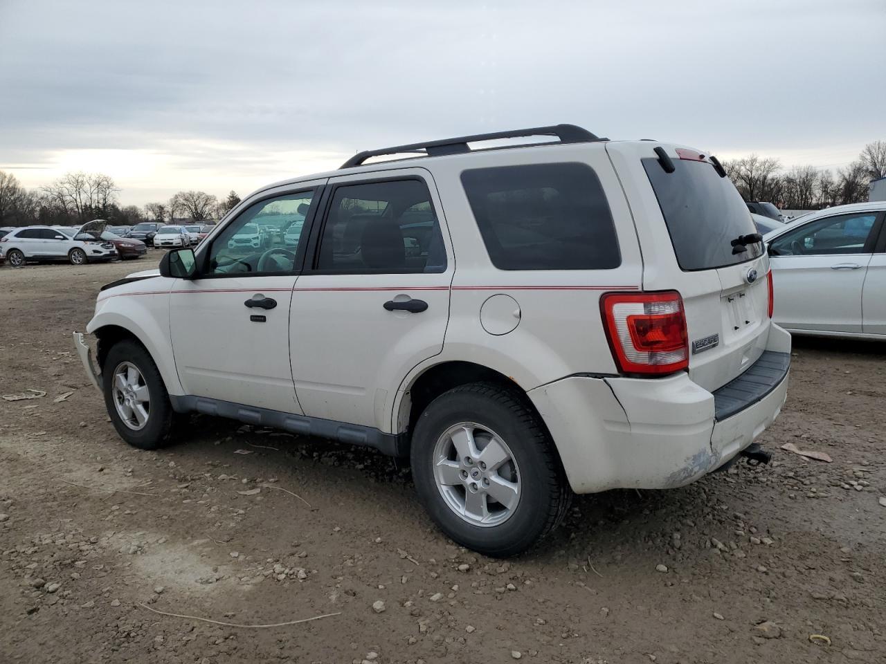 2012 FORD ESCAPE XLT - Фото 2