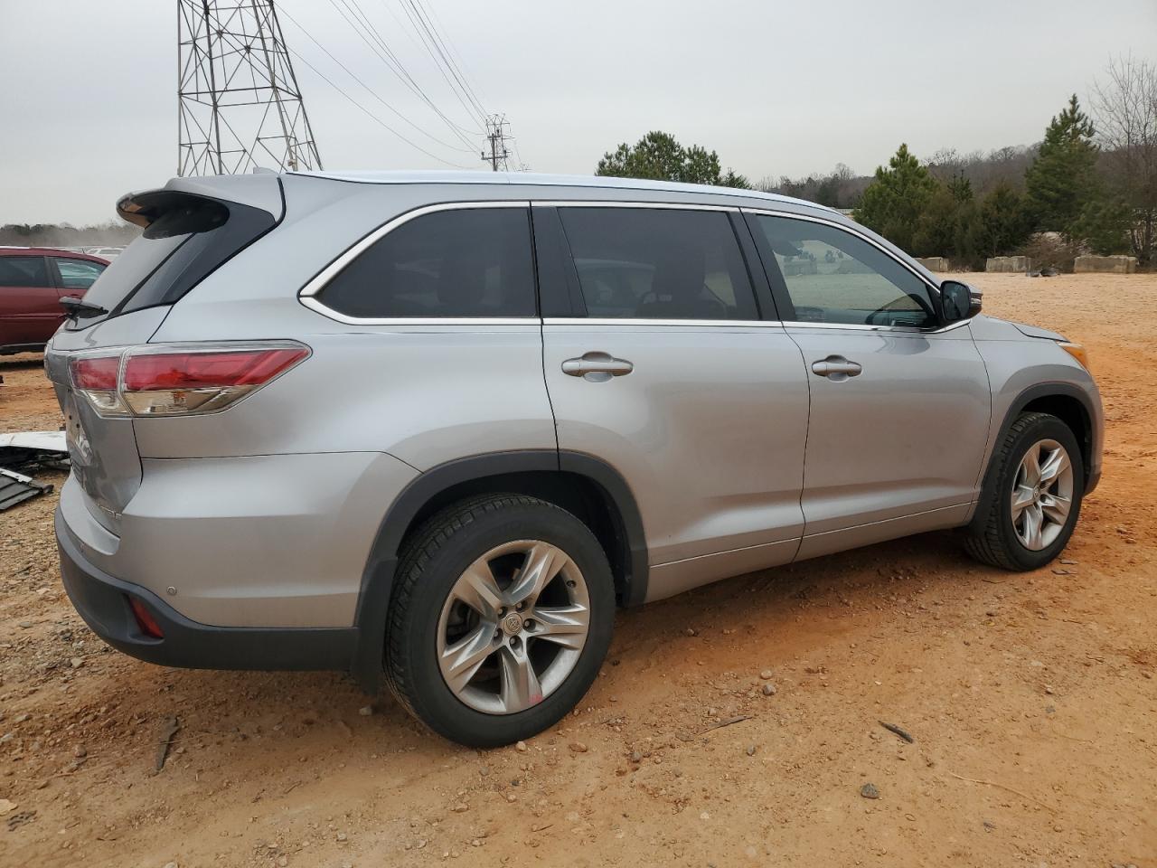 2015 TOYOTA HIGHLANDER - Фото 3