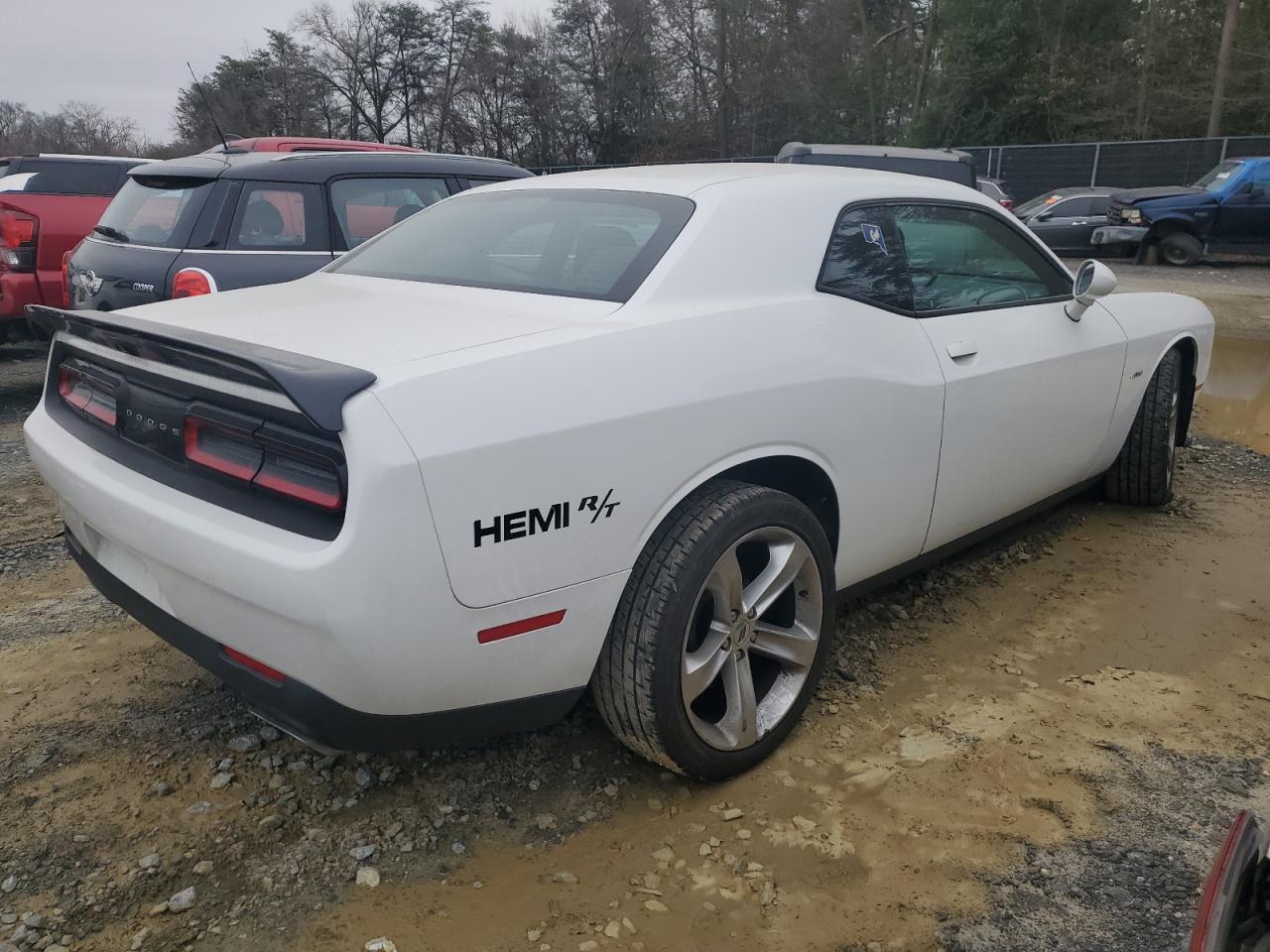 2017 DODGE CHALLENGER - Фото 3