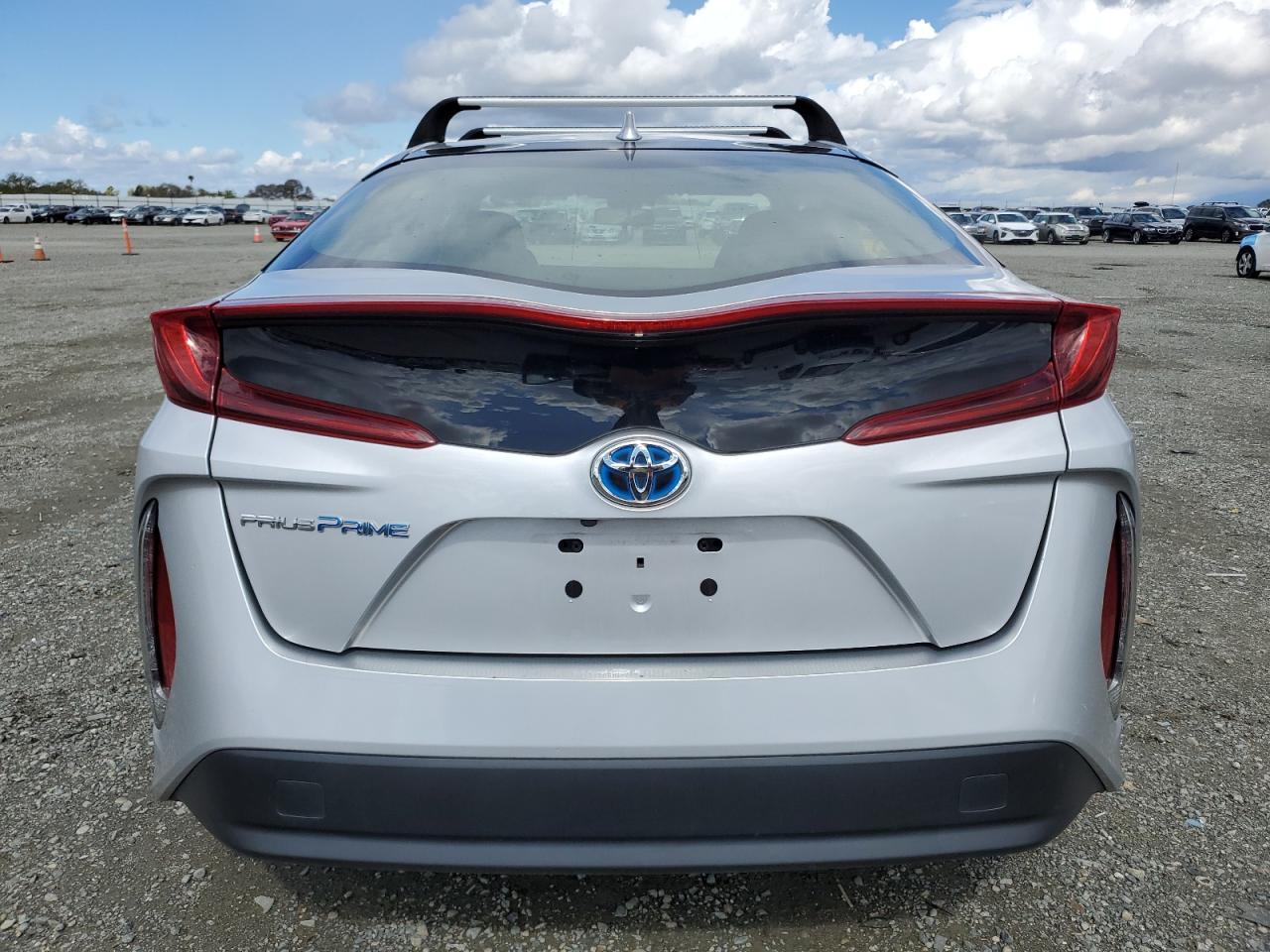 2019 TOYOTA PRIUS PRIM - Фото 6