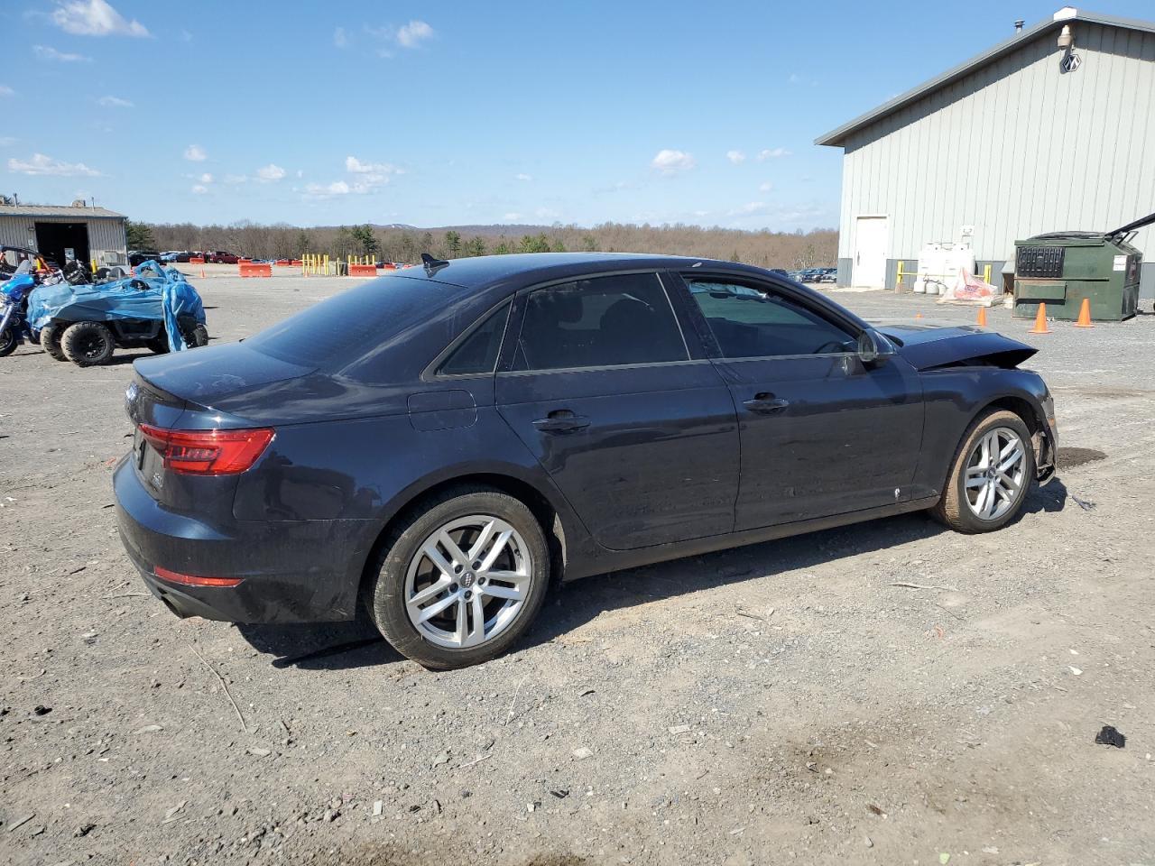 2017 AUDI A4 PREMIUM - Фото 3