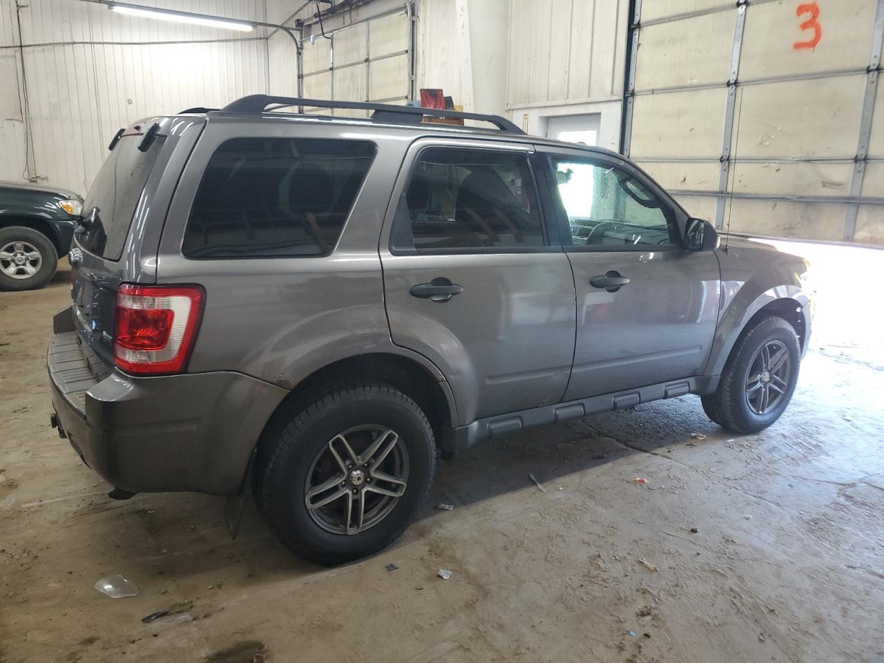 2012 FORD ESCAPE XLT - Image 3