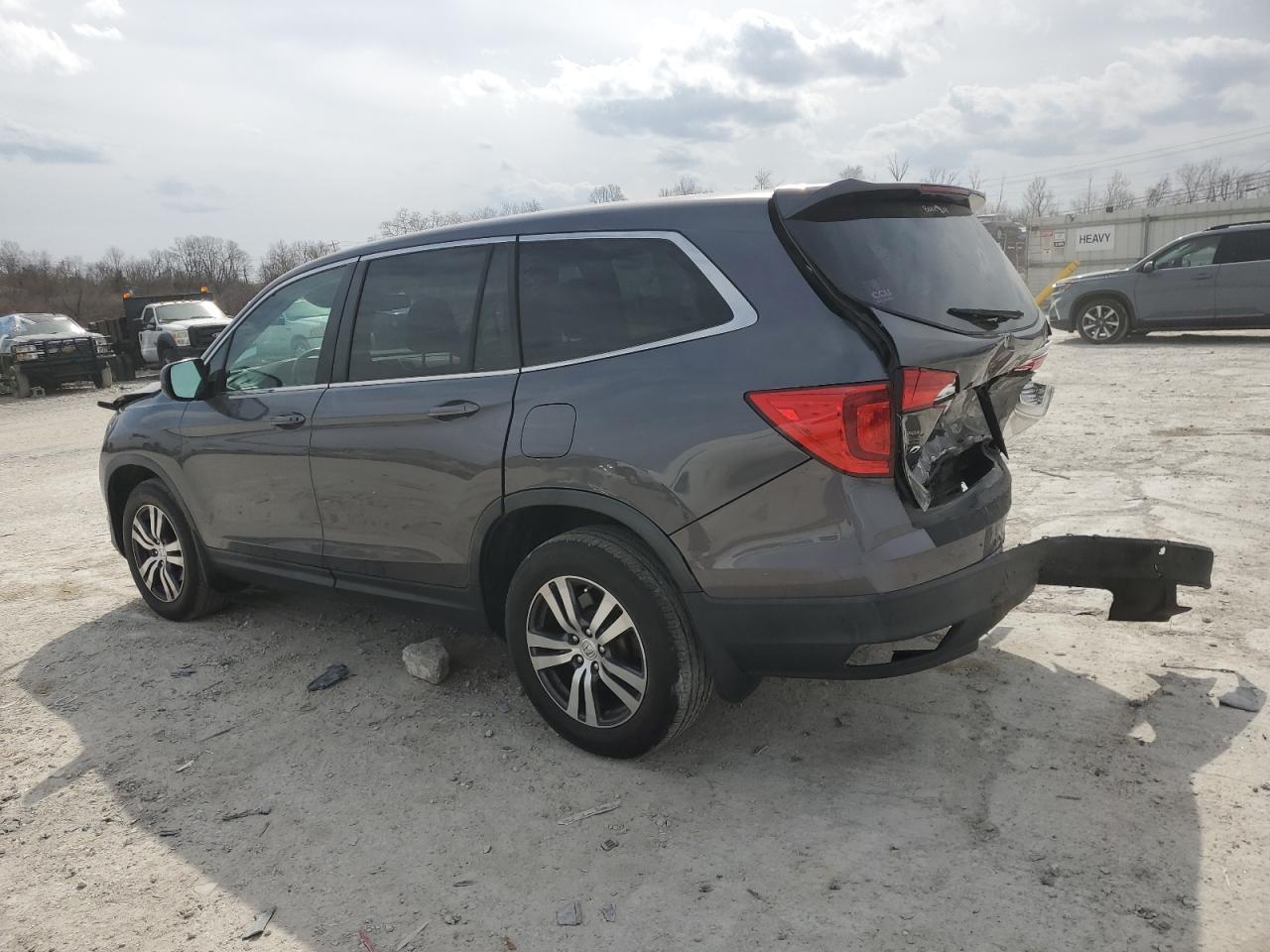 2017 HONDA PILOT EXLN - Фото 2