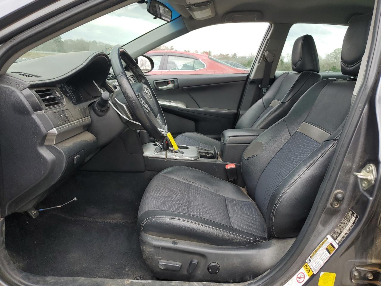 2014 TOYOTA CAMRY L - Image 7