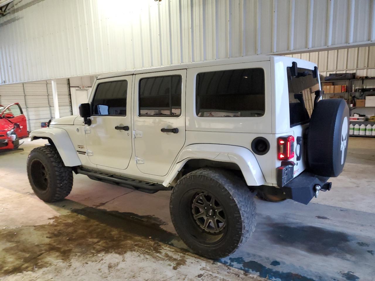 2017 JEEP WRANGLER U - Image 2