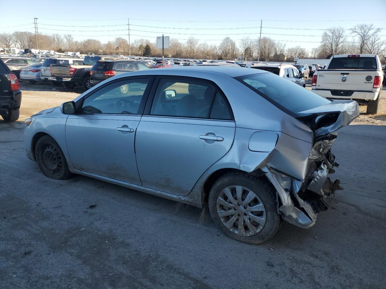 2013 TOYOTA COROLLA BA - Image 2