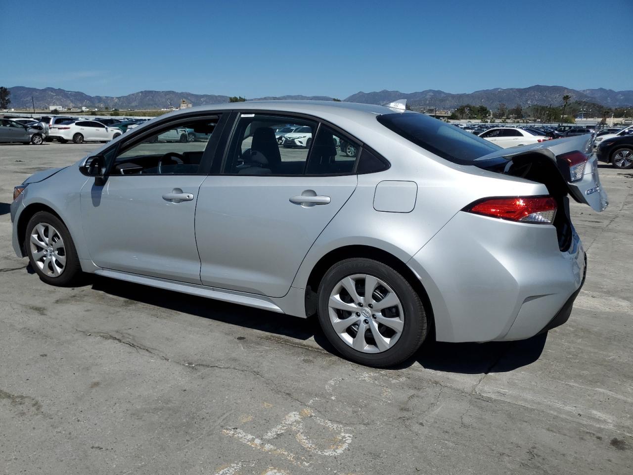 2025 TOYOTA COROLLA LE - Image 2
