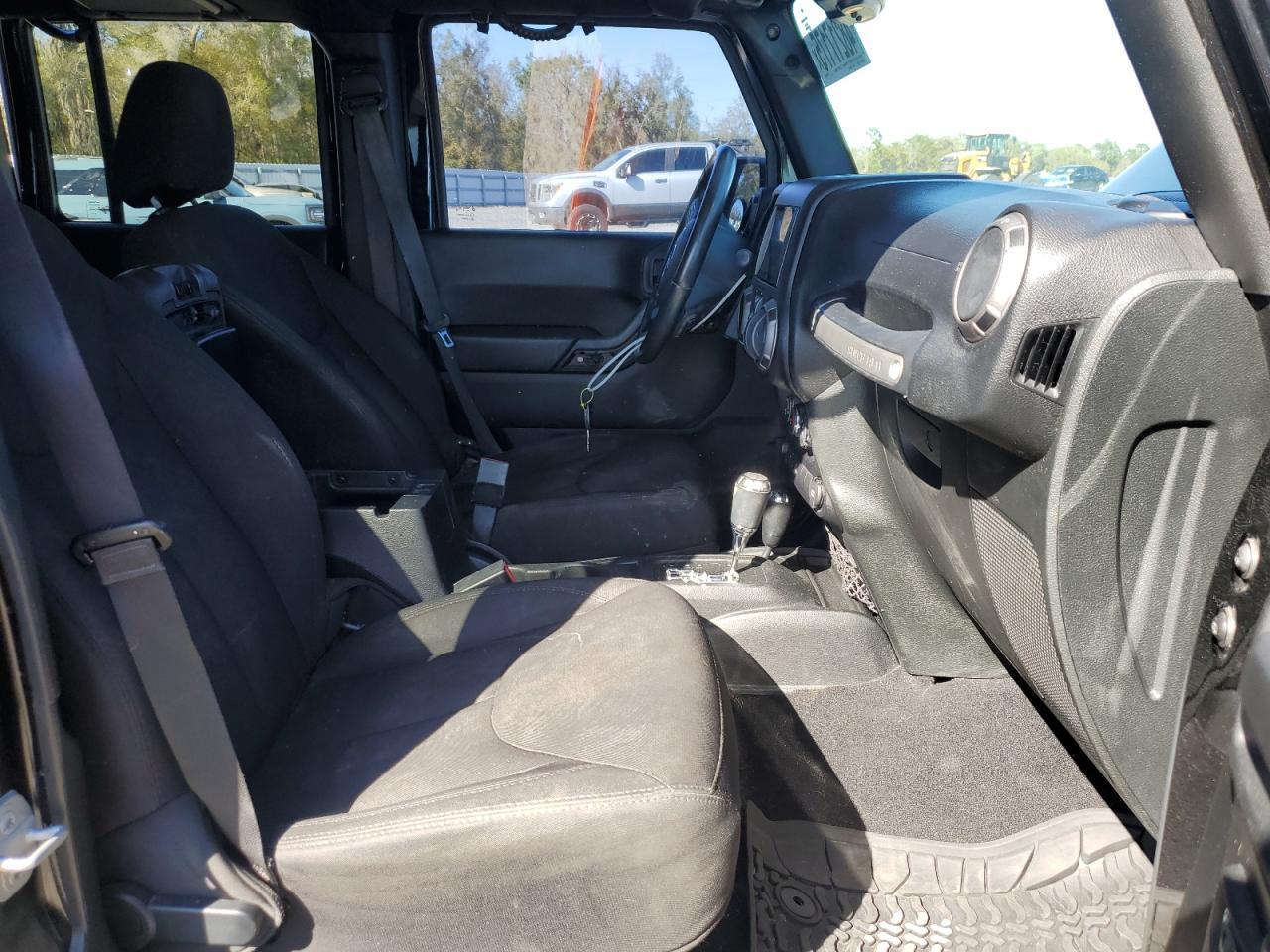 2015 JEEP WRANGLER U - Фото 7