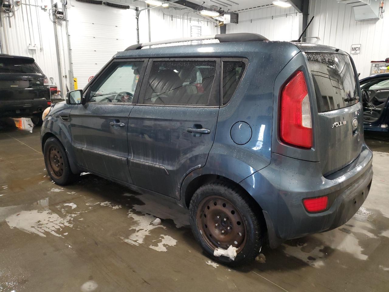 2013 KIA SOUL + - Image 2