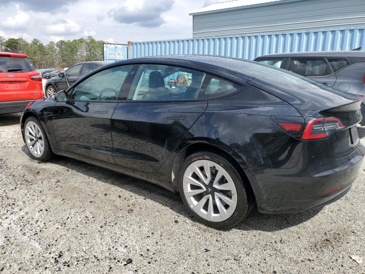 2023 TESLA MODEL 3 - Фото 2