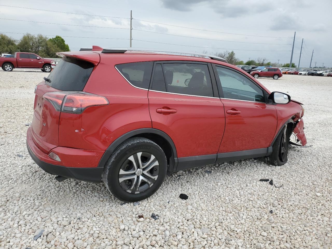 2017 TOYOTA RAV4 LE - Image 3