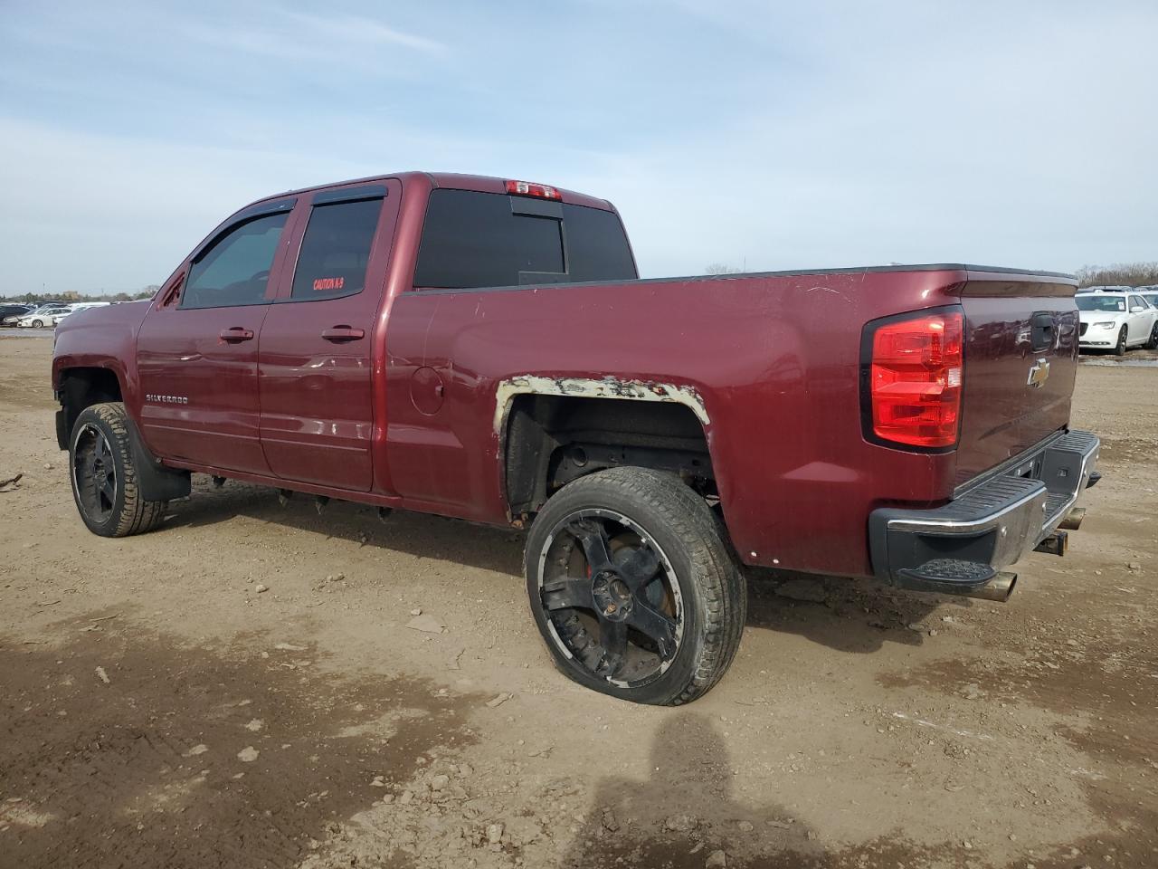 2015 CHEVROLET SILVERADO - Image 2