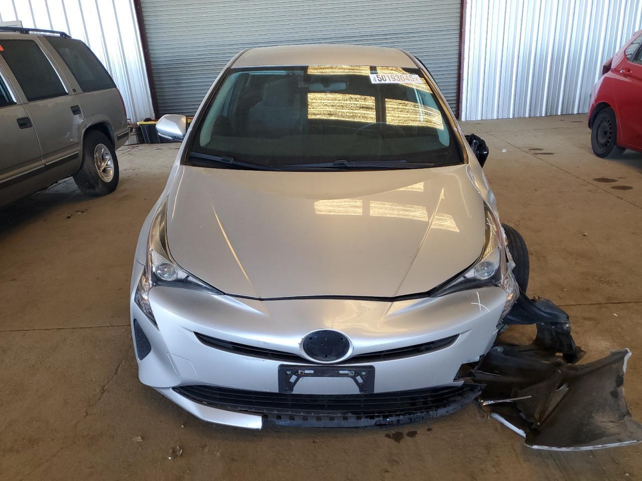 2016 TOYOTA PRIUS - Фото 5