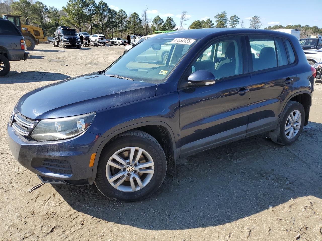2014 VOLKSWAGEN TIGUAN S
