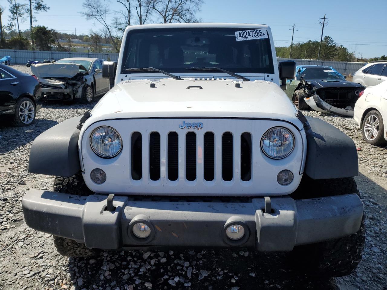 2017 JEEP WRANGLER U - Image 5