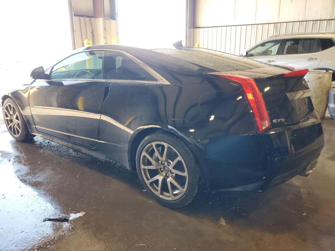 2011 CADILLAC CTS-V - Image 2