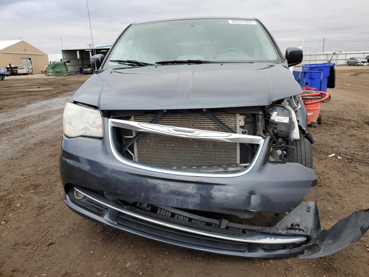 2014 CHRYSLER TOWN & COU - Image 5