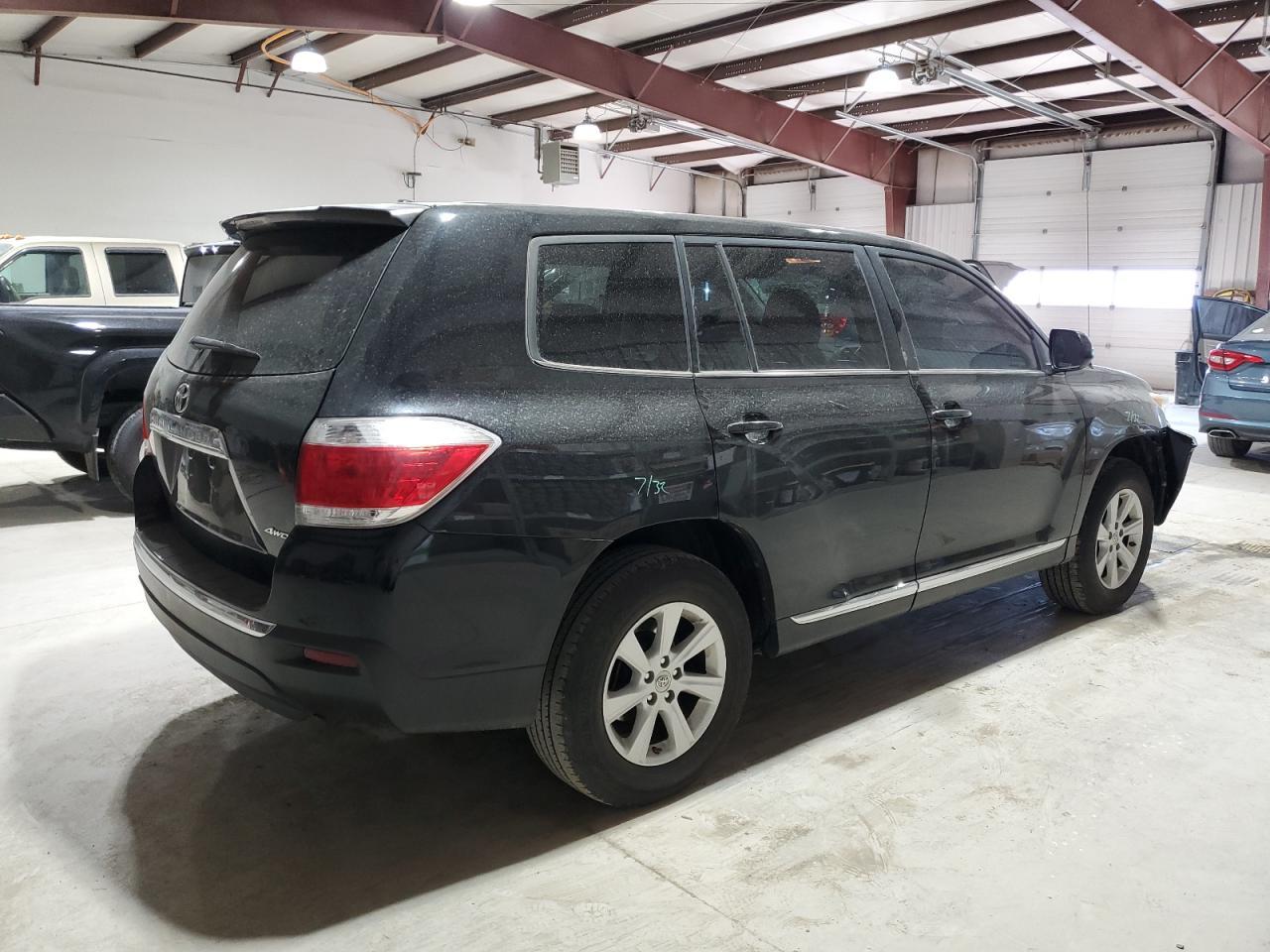 2012 TOYOTA HIGHLANDER - Фото 3