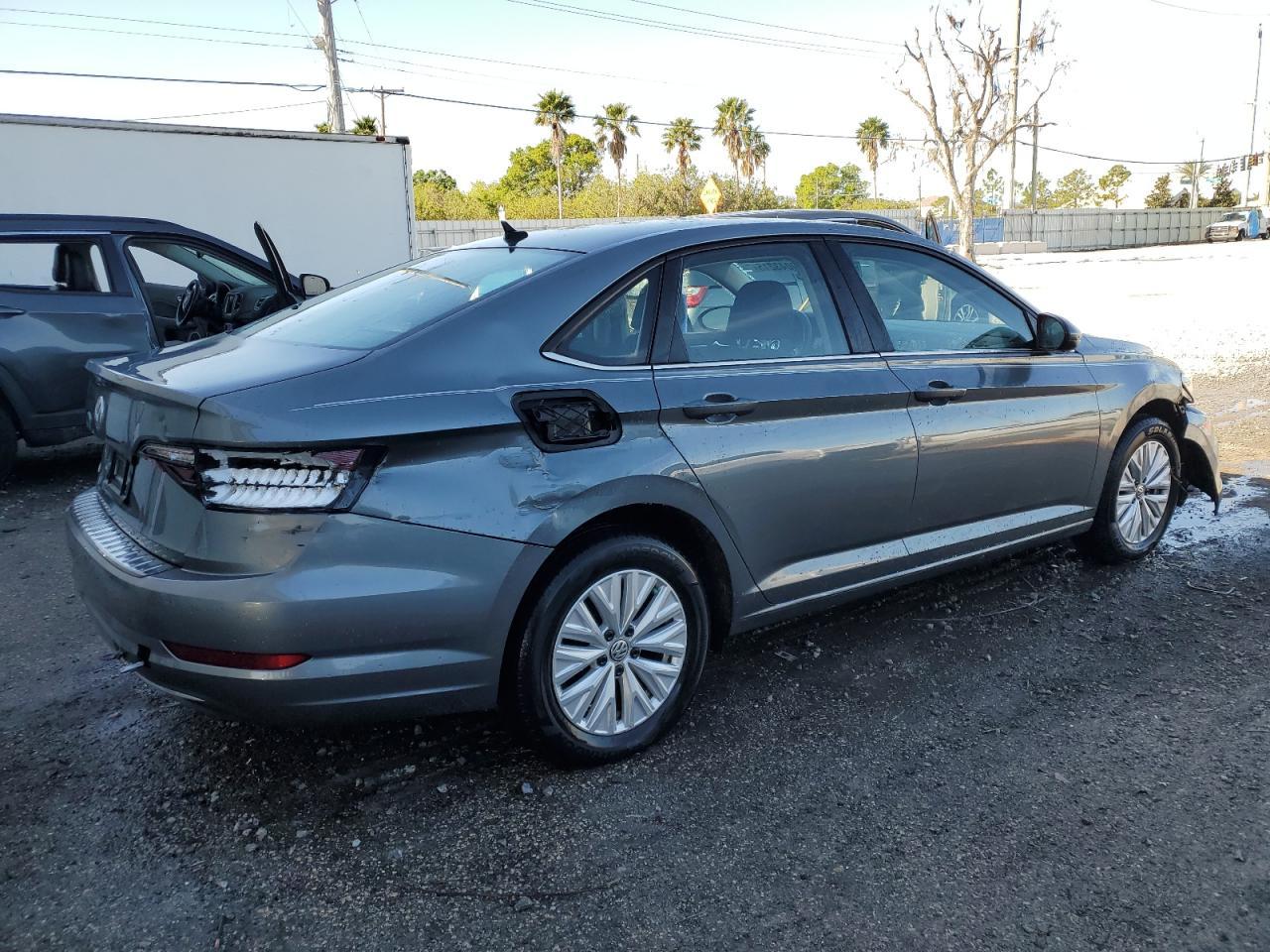 2019 VOLKSWAGEN JETTA S - Image 3
