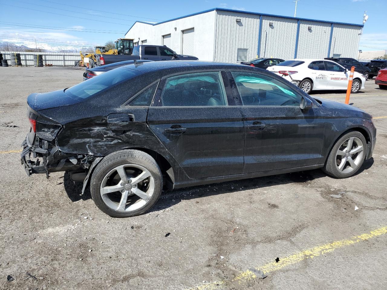 2016 AUDI A3 PREMIUM - Фото 3