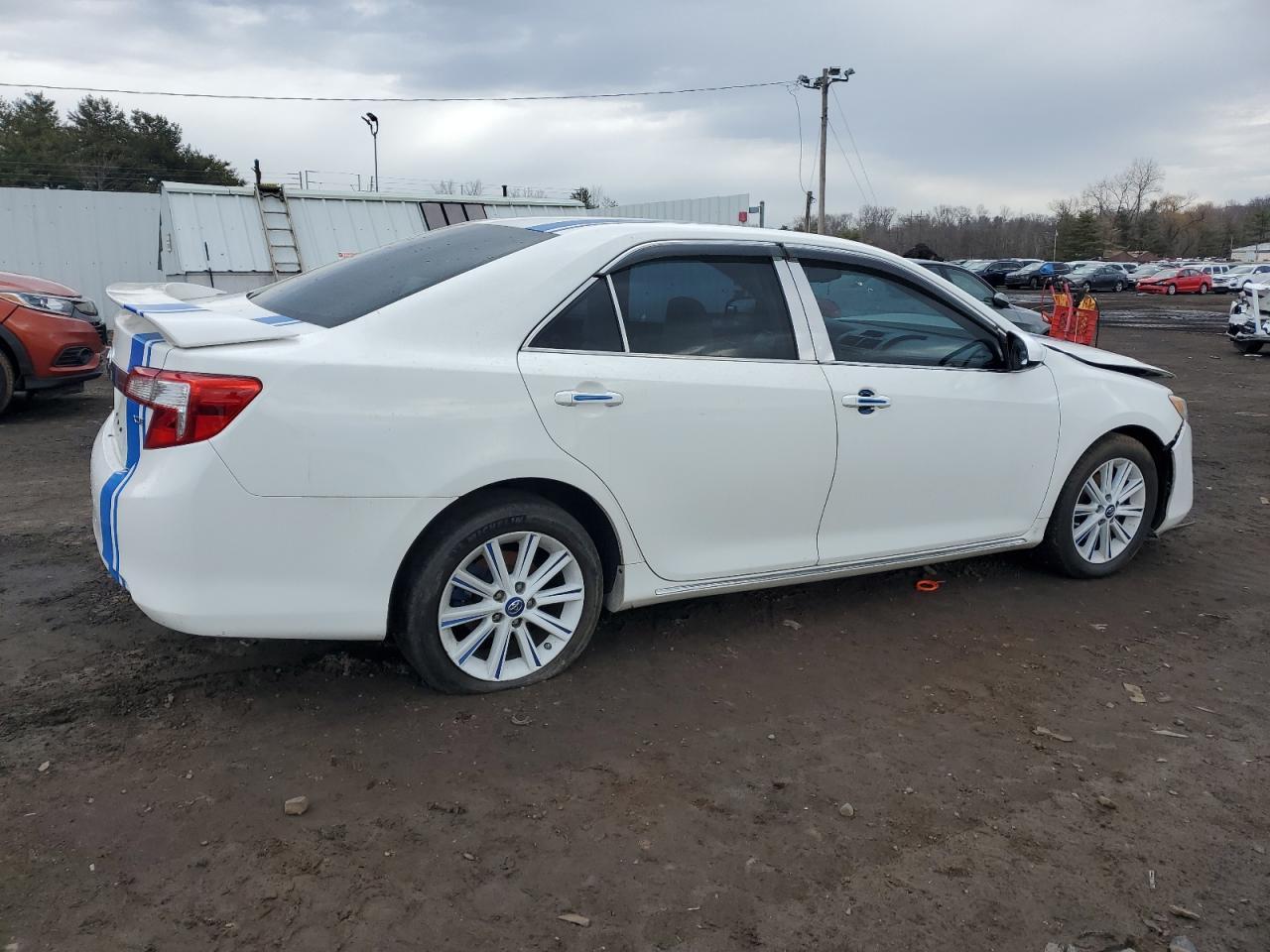 2012 TOYOTA CAMRY BASE - Image 3