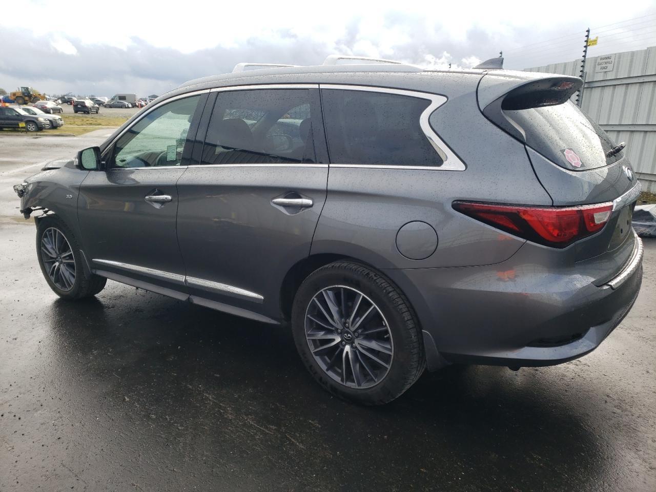 2017 INFINITI QX60 - Image 2