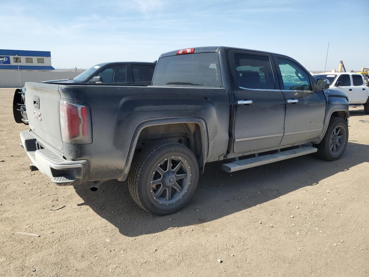 2018 GMC SIERRA K15 - Image 3