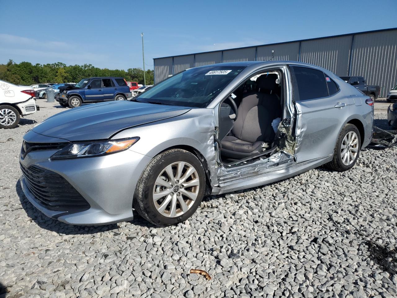 2020 TOYOTA CAMRY LE