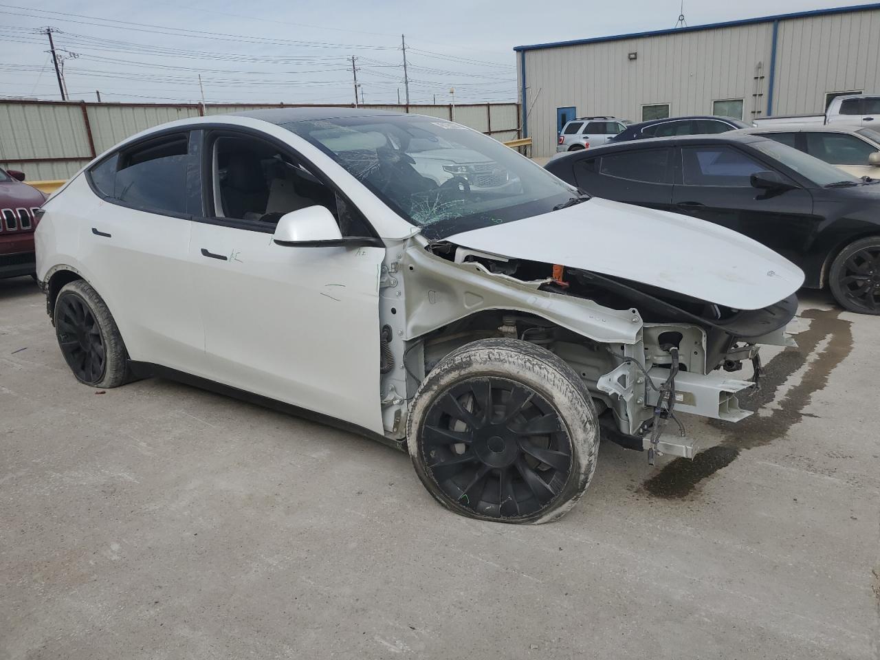 2022 TESLA MODEL Y - Image 4