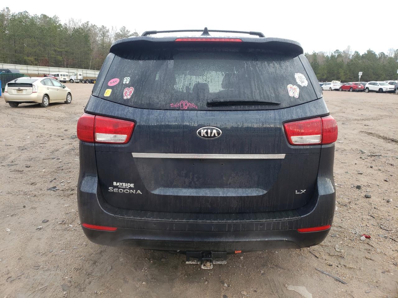 2016 KIA SEDONA LX - Фото 6