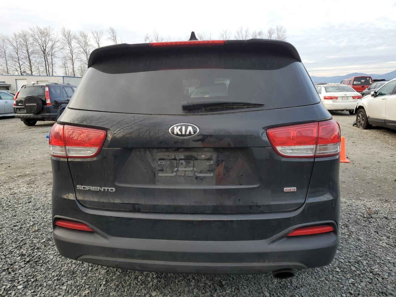 2016 KIA SORENTO LX - Image 6