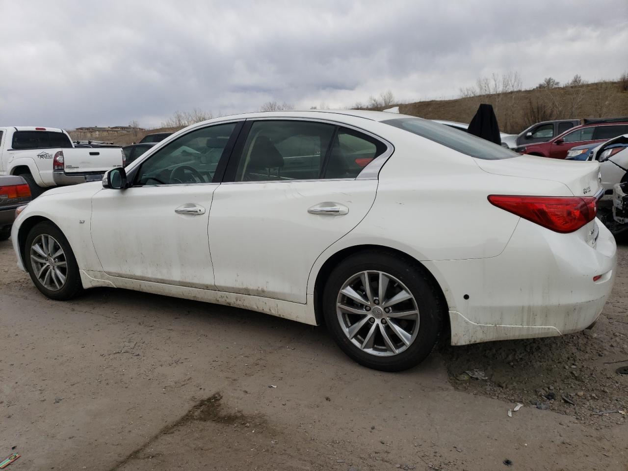 2015 INFINITI Q50 BASE - Фото 2