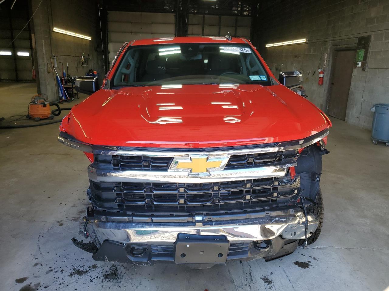 2024 CHEVROLET SILVERADO - Фото 5