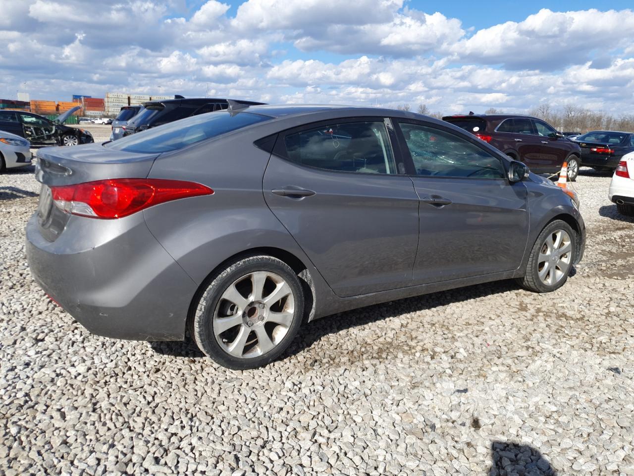 2011 HYUNDAI ELANTRA GL - Image 3