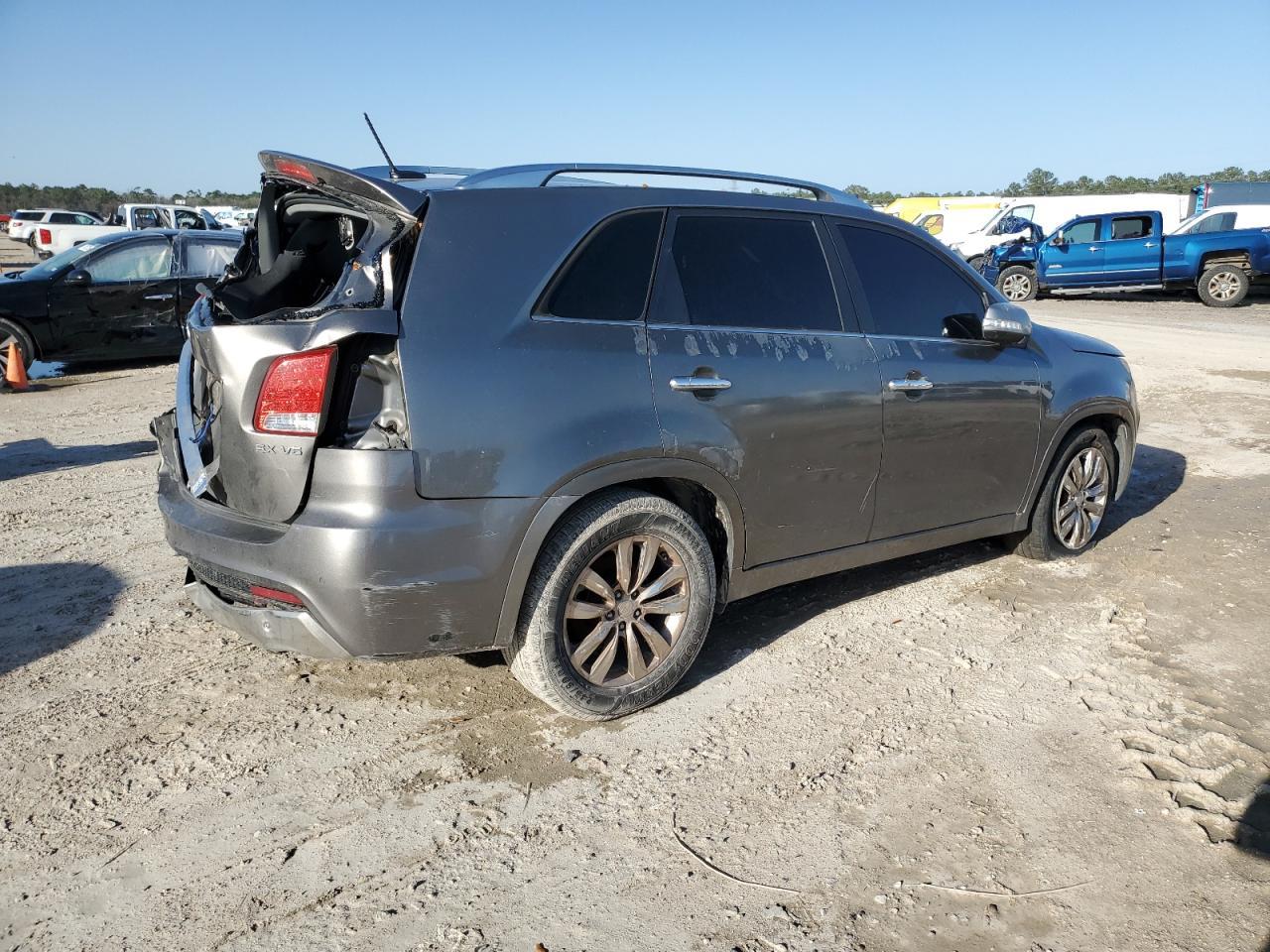 2012 KIA SORENTO SX - Image 3