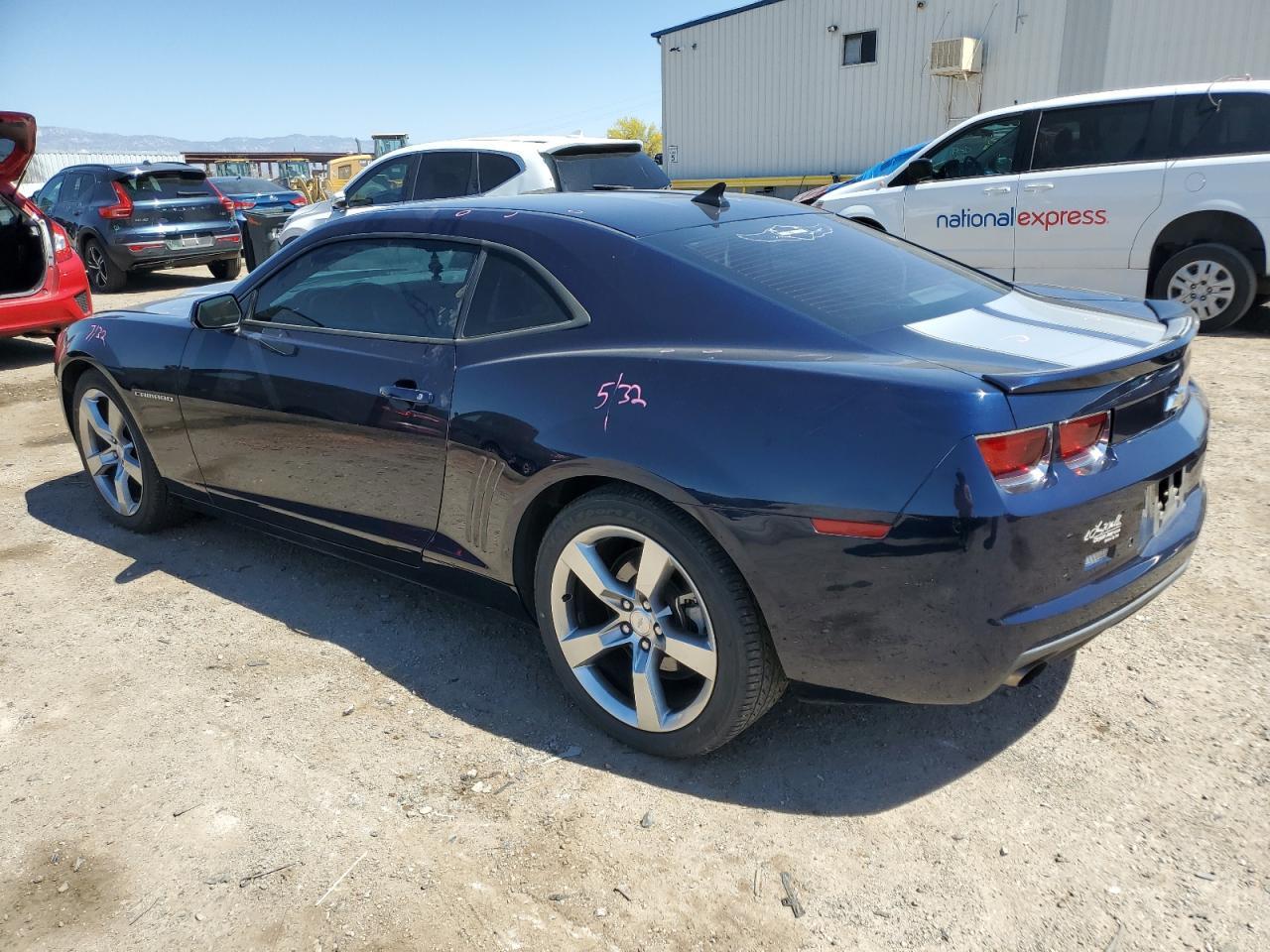 2011 CHEVROLET CAMARO LT - Фото 2