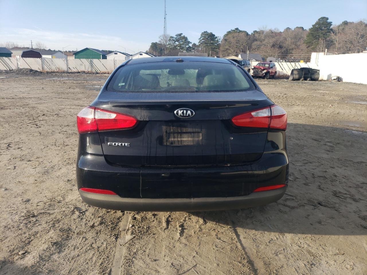 2015 KIA FORTE LX - Фото 6