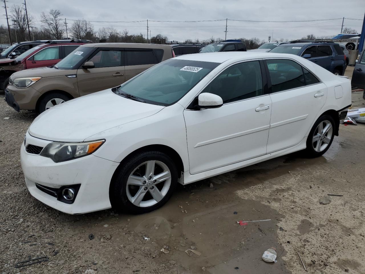 2013 TOYOTA CAMRY L