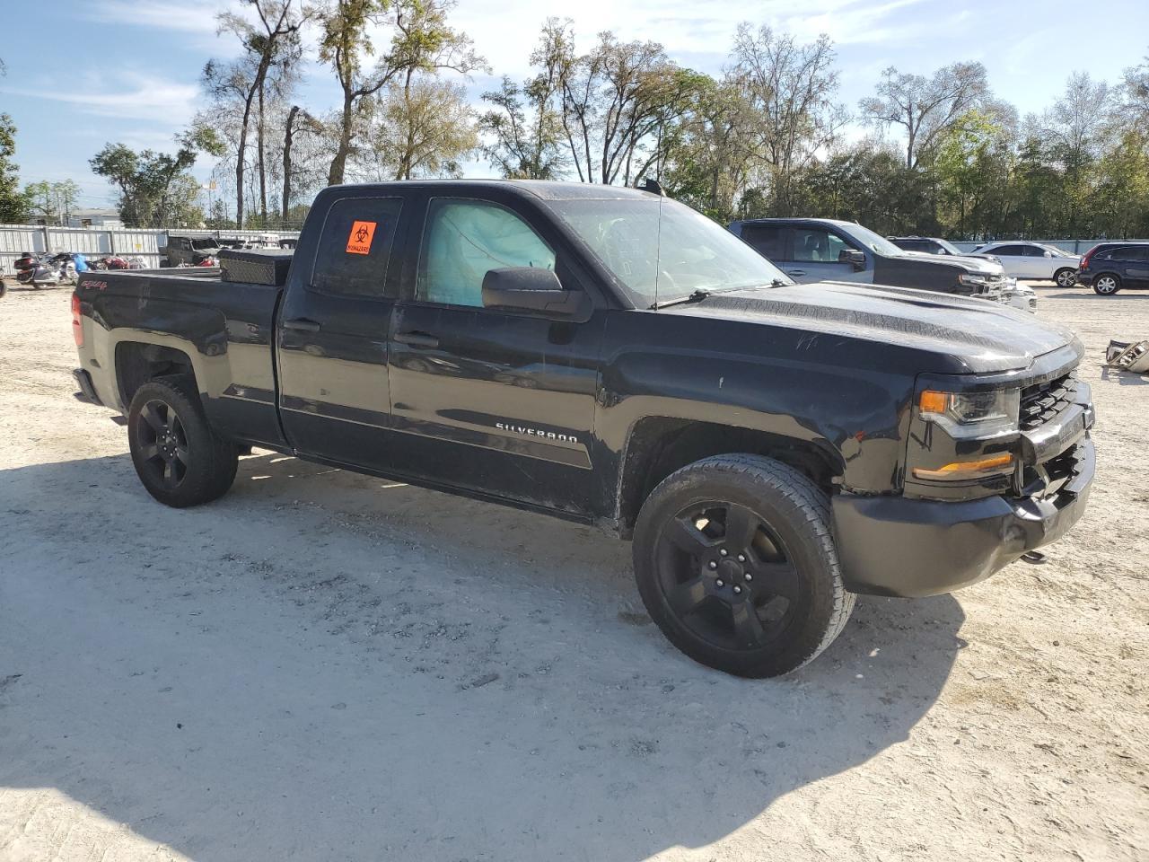2016 CHEVROLET SILVERADO - Фото 4