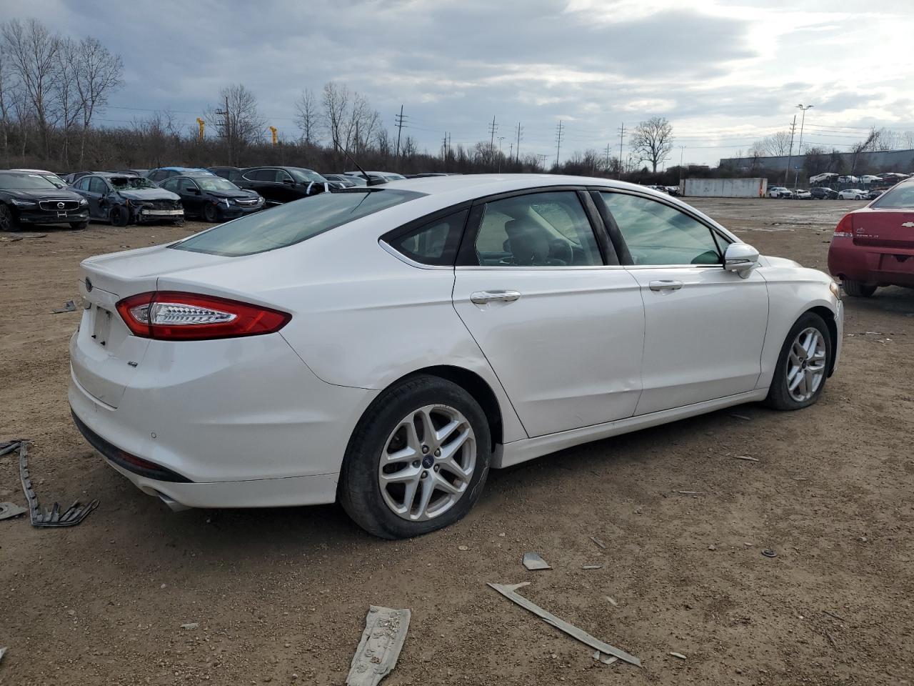2014 FORD FUSION SE - Фото 3