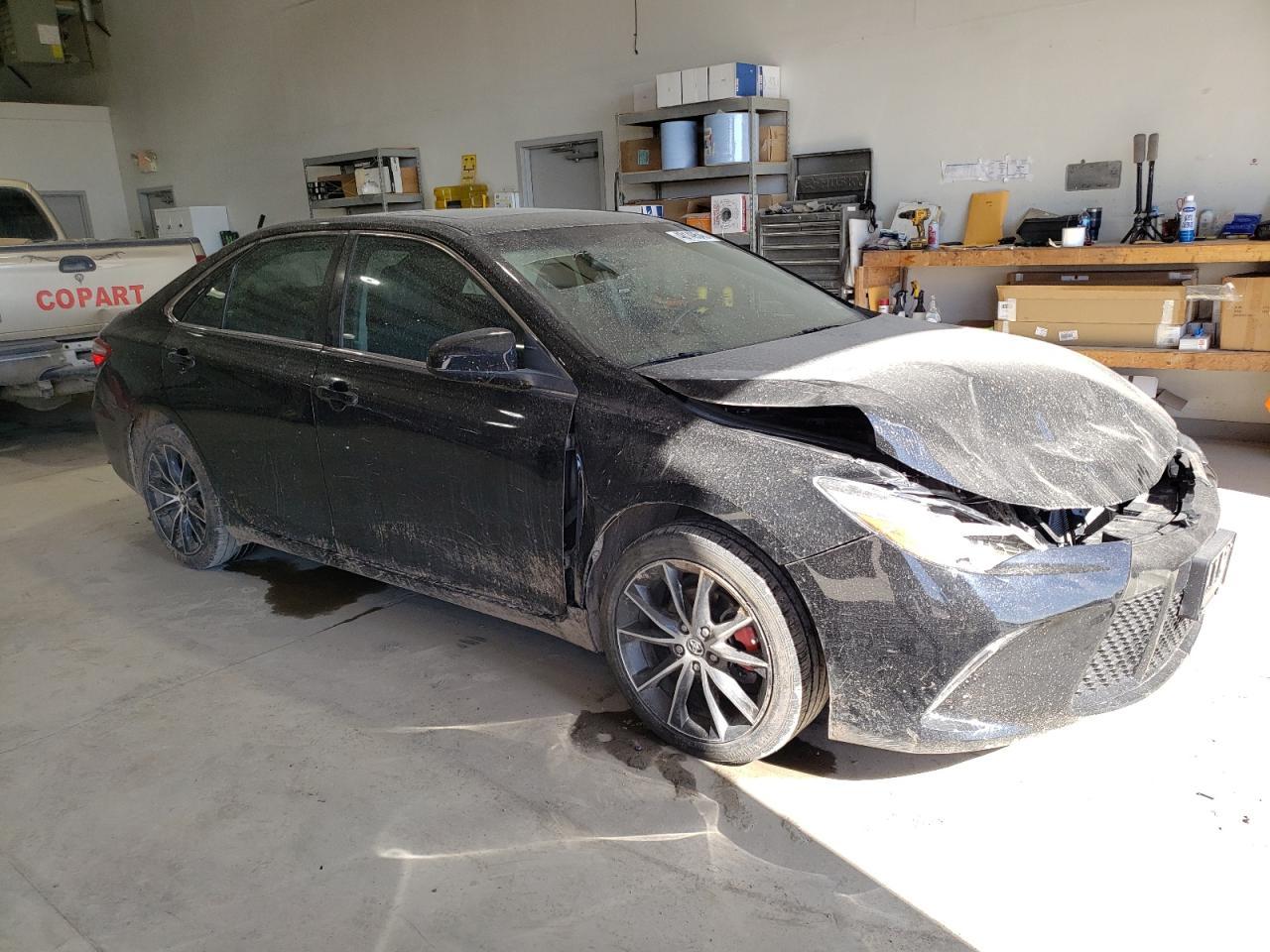 2017 TOYOTA CAMRY LE - Image 4